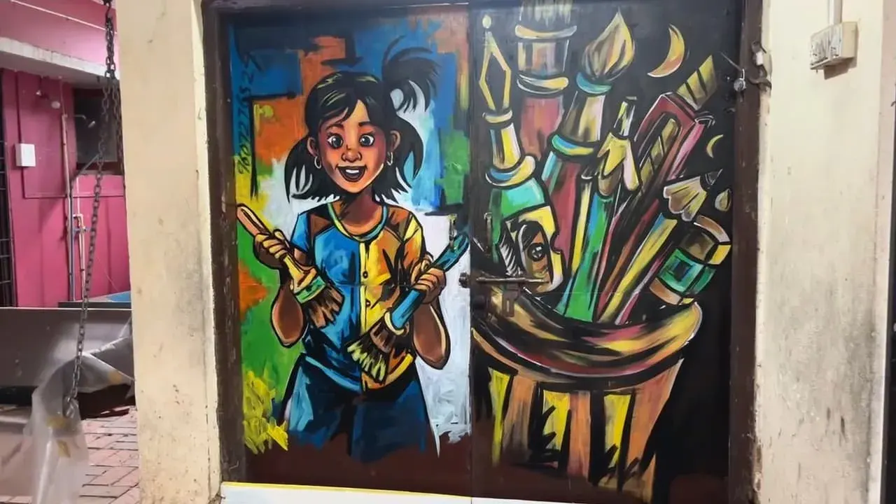 Rama Naik Art class photo 1