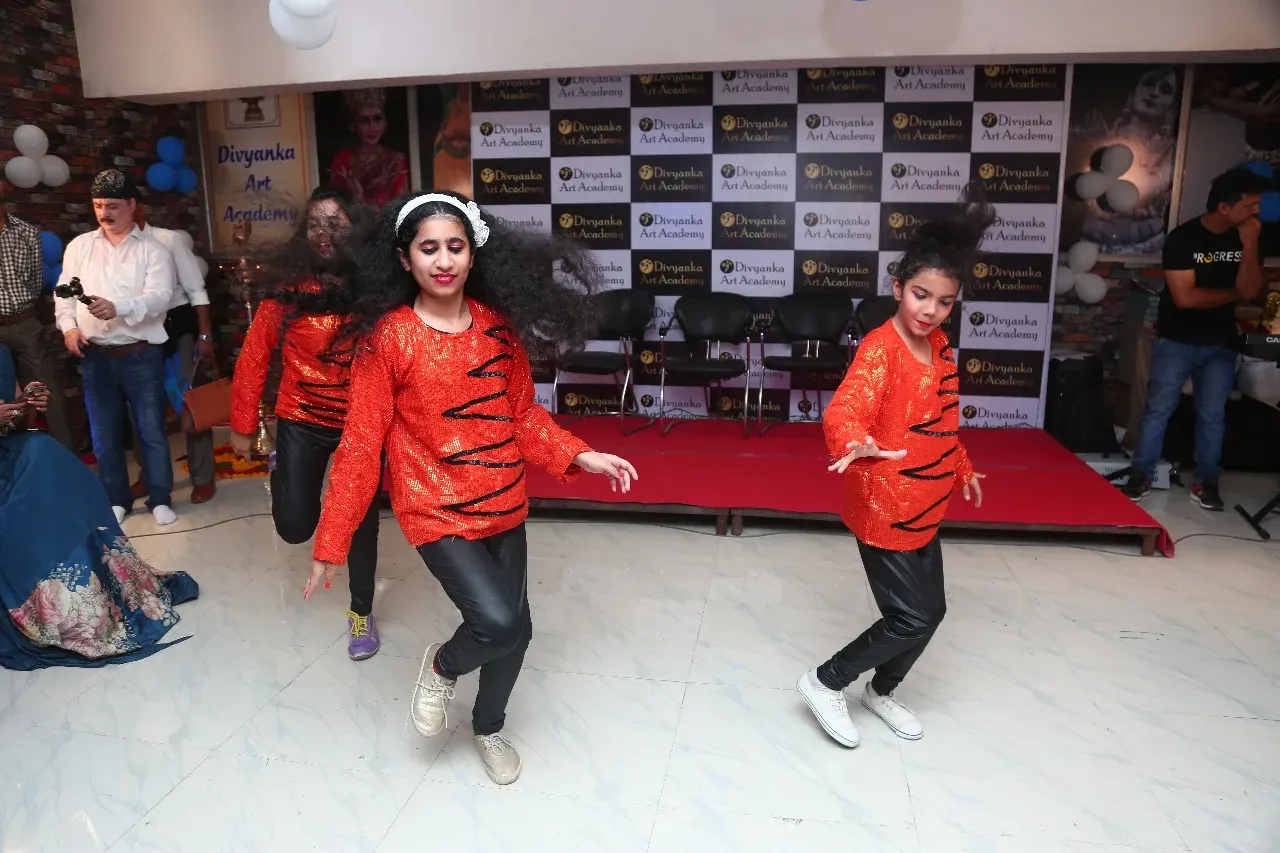 Divyanka Art Academy photo 1