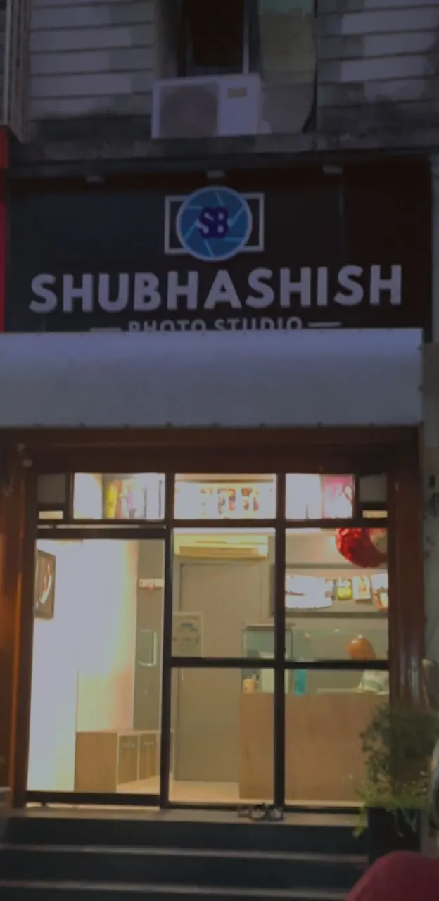 Shubhashish Photo Studio photo 1