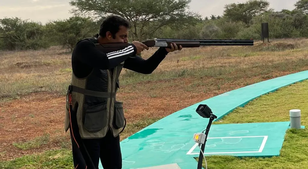 Plato's rifle club photo 1