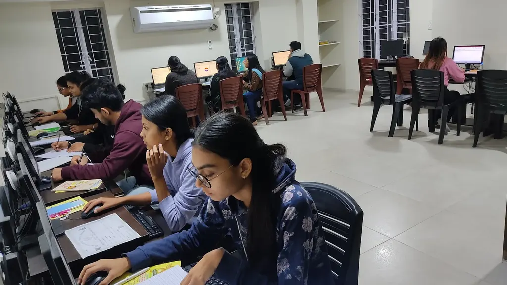 CEC BELTOLA — Coding & Robotics in Beltola Tiniali