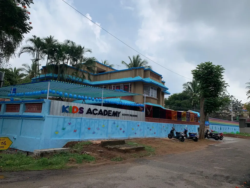 KIDS ACADEMY - Kuvempunagar — Art & Craft in Kuvempu Nagara