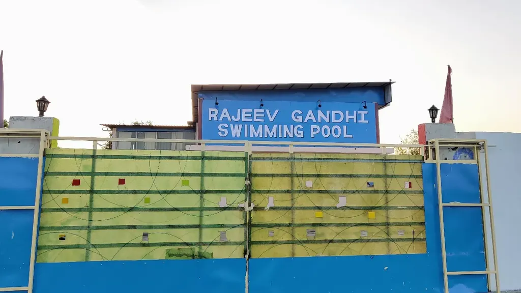Rajeev Gandhi Swimming Pool, bhopal — Swimming in Kolar Rd