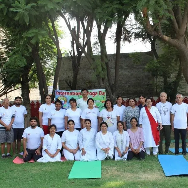 Breath space yoga — Yoga in Jankipuram, Lucknow