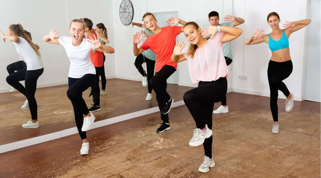 Dancewave Kidwaipuri — Dance in Kidwaipuri