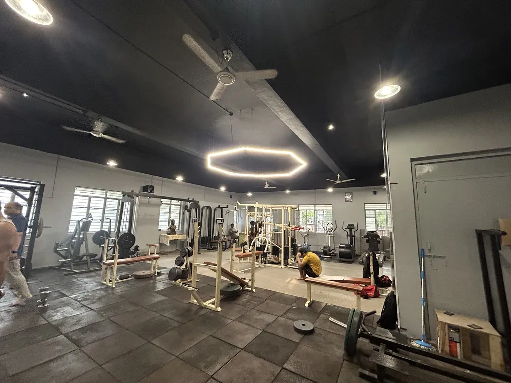 GOPAL GAIKWAD's FIT ZONE GYM