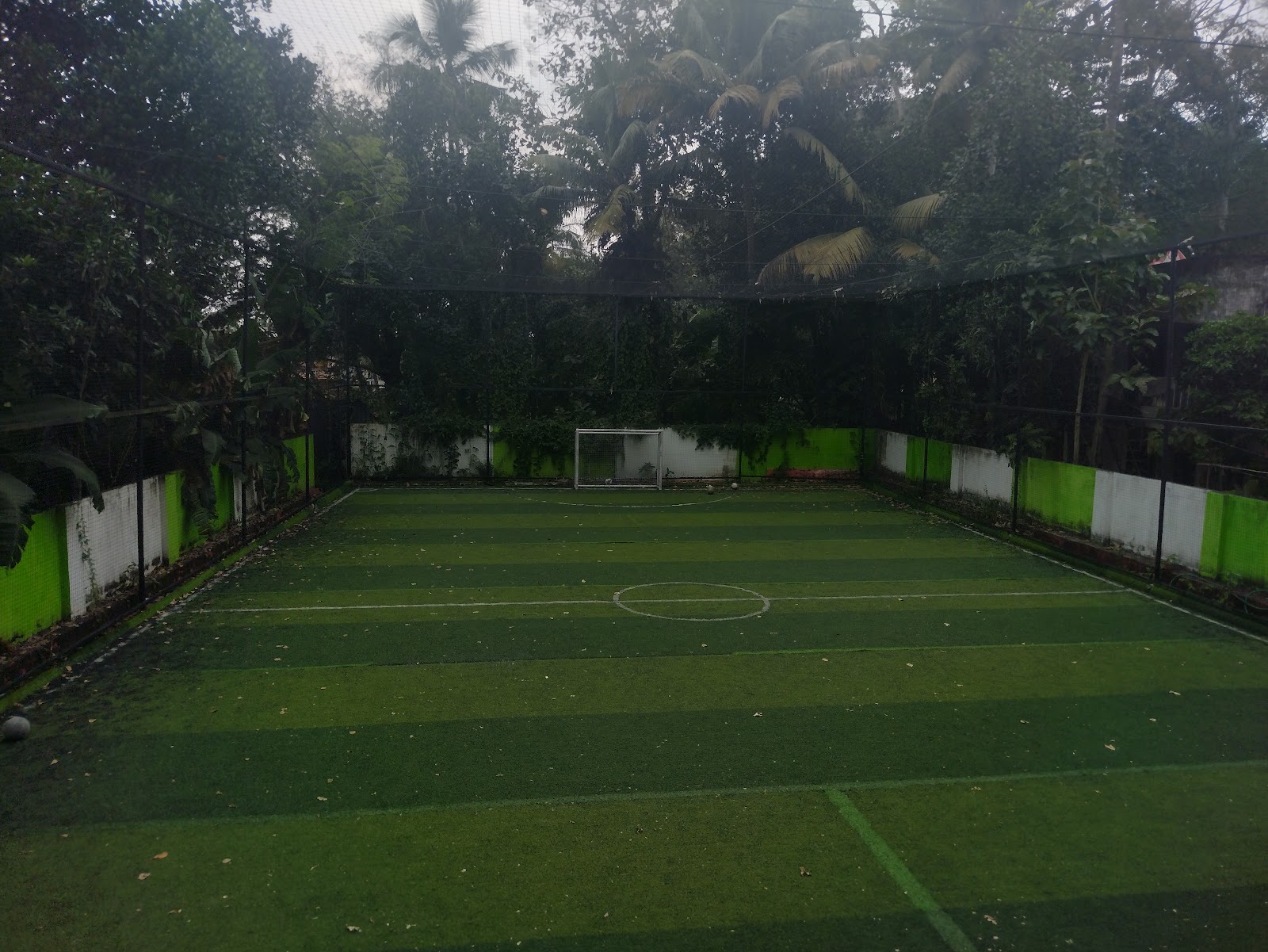 Club De football turf court