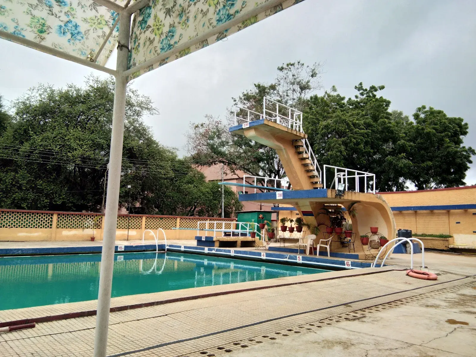 Nasik Road Camp Swimming Pool — Swimming in Deolali Gaon, Nashik