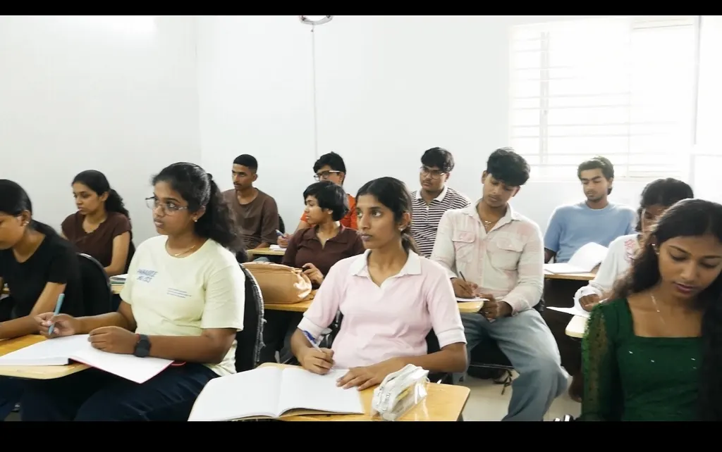 EDUPATH — Athletics in Kaloor