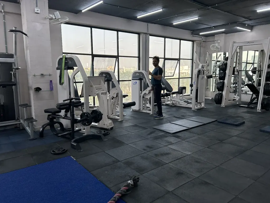 TORQUEHOUSE GYM — Fitness Center in Salaiya