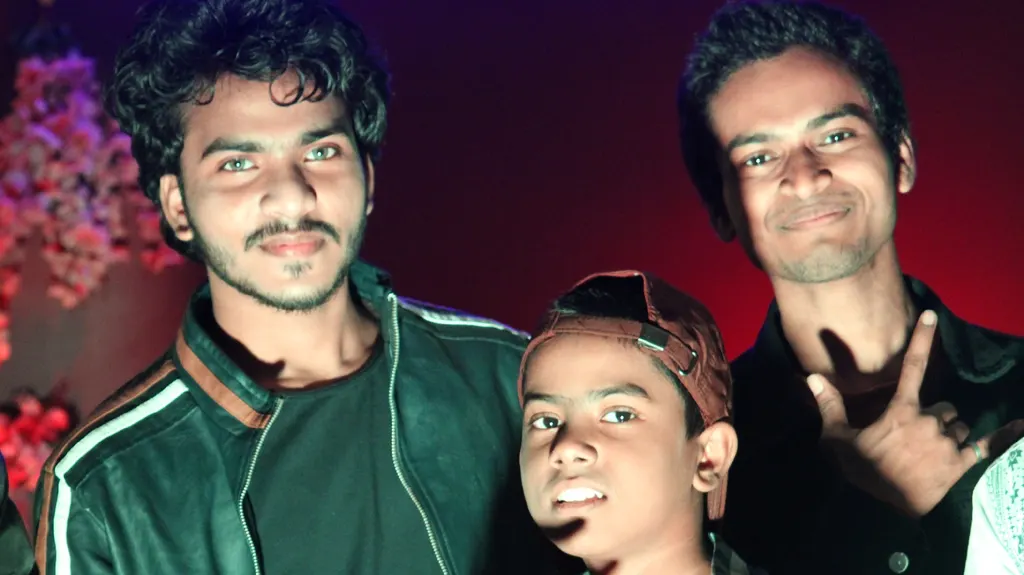 Alankar Music Class & Studio — Music in Anisabad