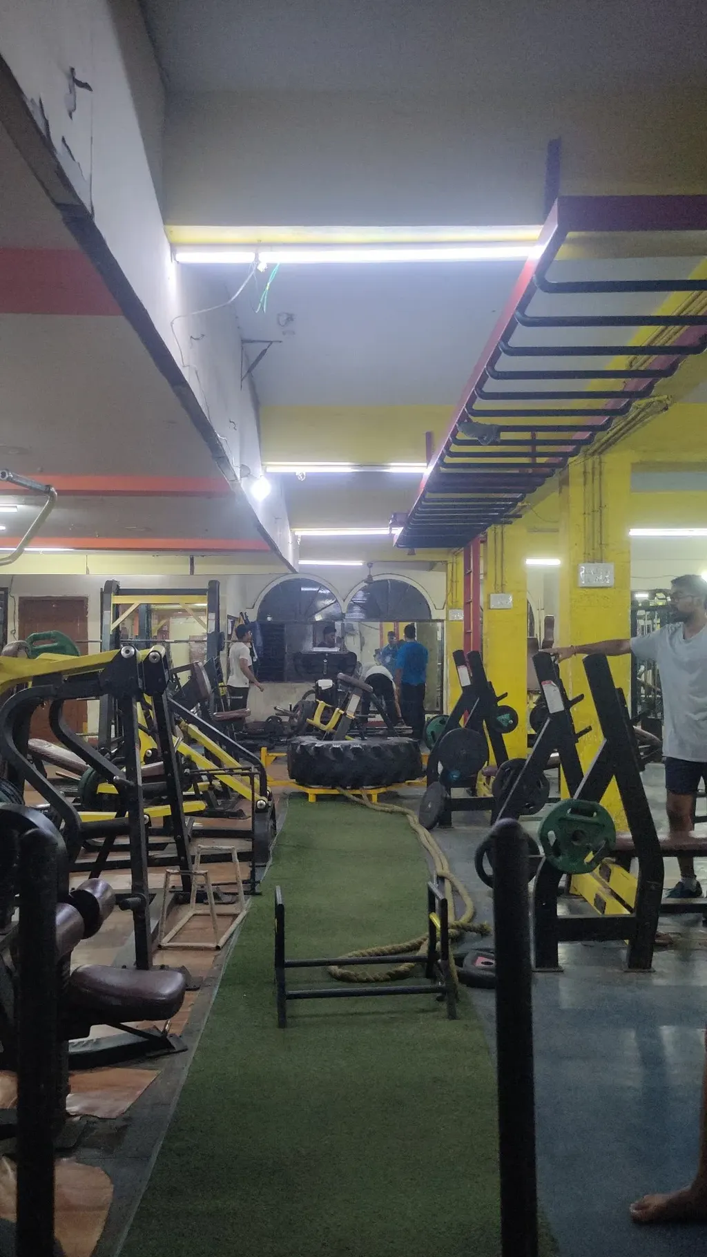 INDIAN GYM