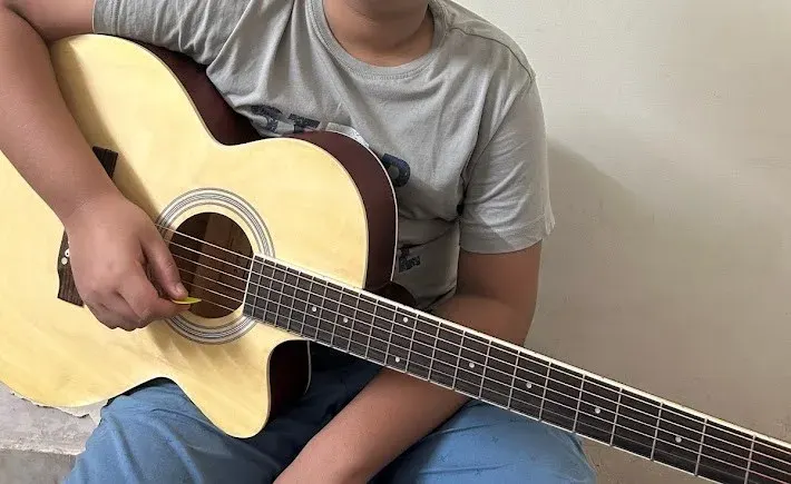 SHRIRAM GUITAR CLASSES | At affordable Rates| At Awadhpuri Bhopal — Music in Avinash Nagar, Bhopal