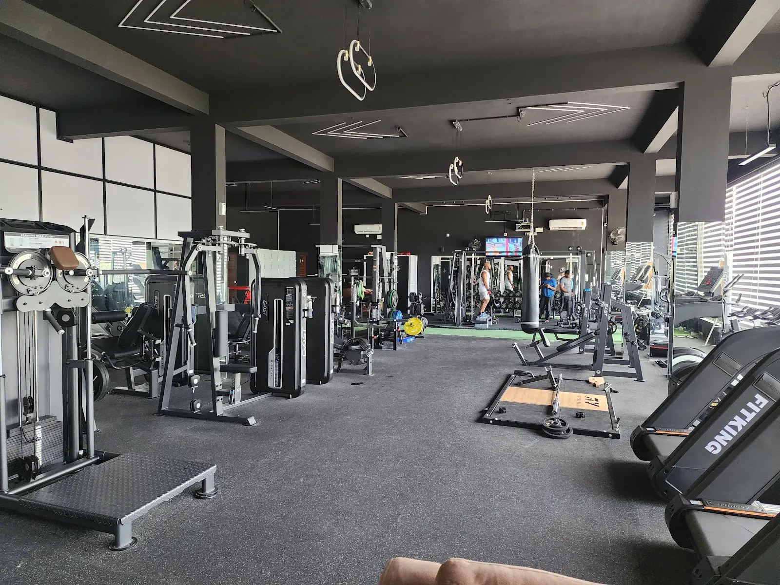 Revamp Fitness hub photo 1