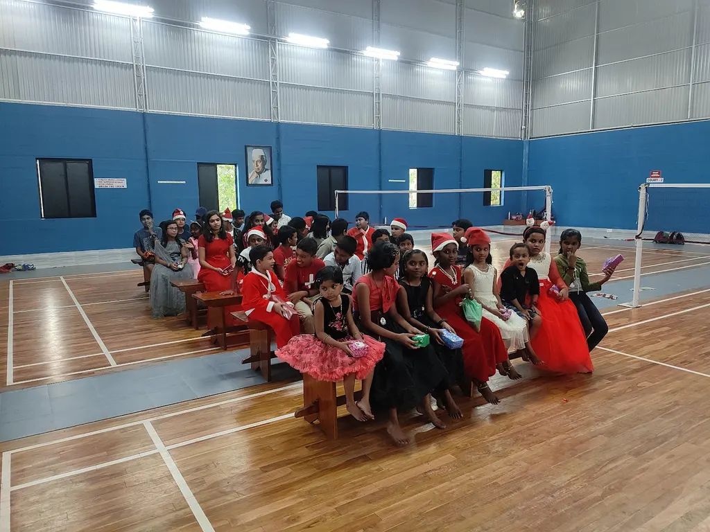 VISBA- Vasoos Indoor Sports & Badminton Academy — Mancha