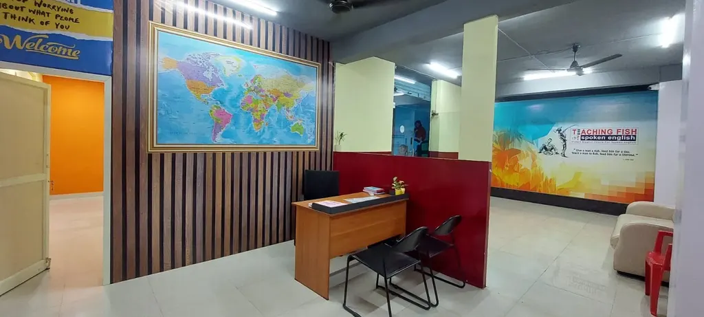 TEACHING FISH SPOKEN ENGLISH — Public Speaking in Gajuwaka