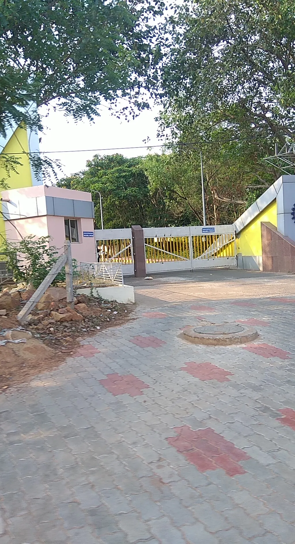 CSIR IMMT Staff Club Tennis Court — Tennis in Acharya Vihar