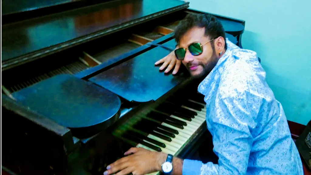 TANISH MUSIC CLASSES — Music in Ramkrishan Nagar