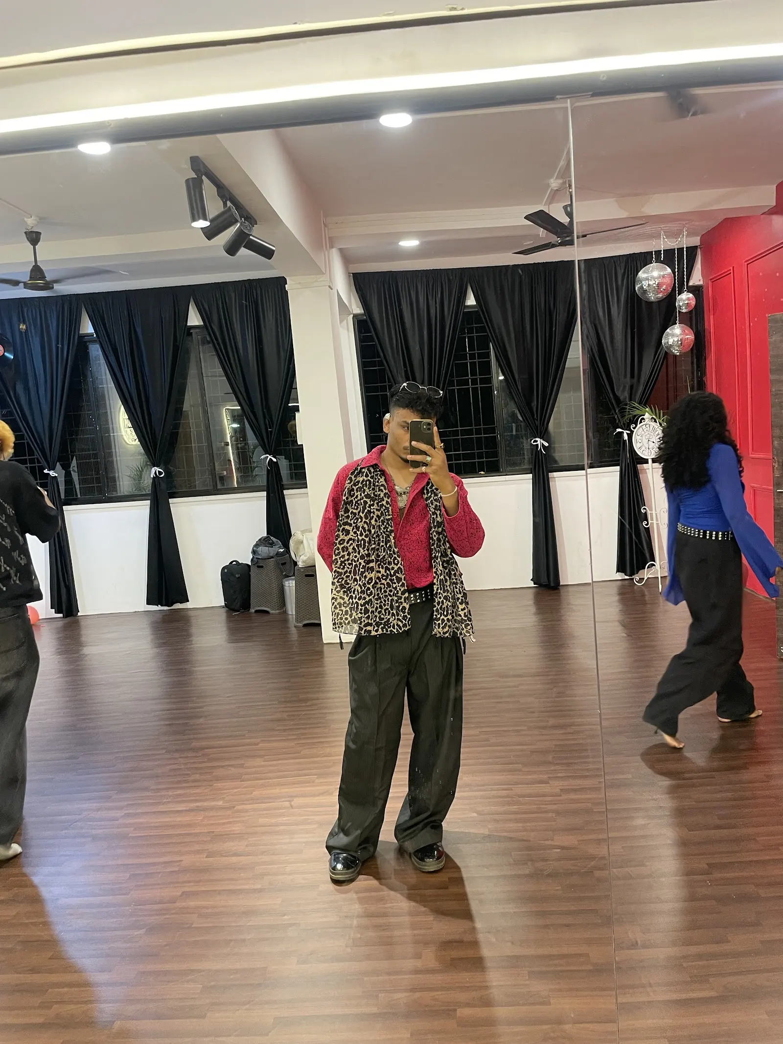 Paradise dance studio — Dance in Bajaj Nagar, Nagpur