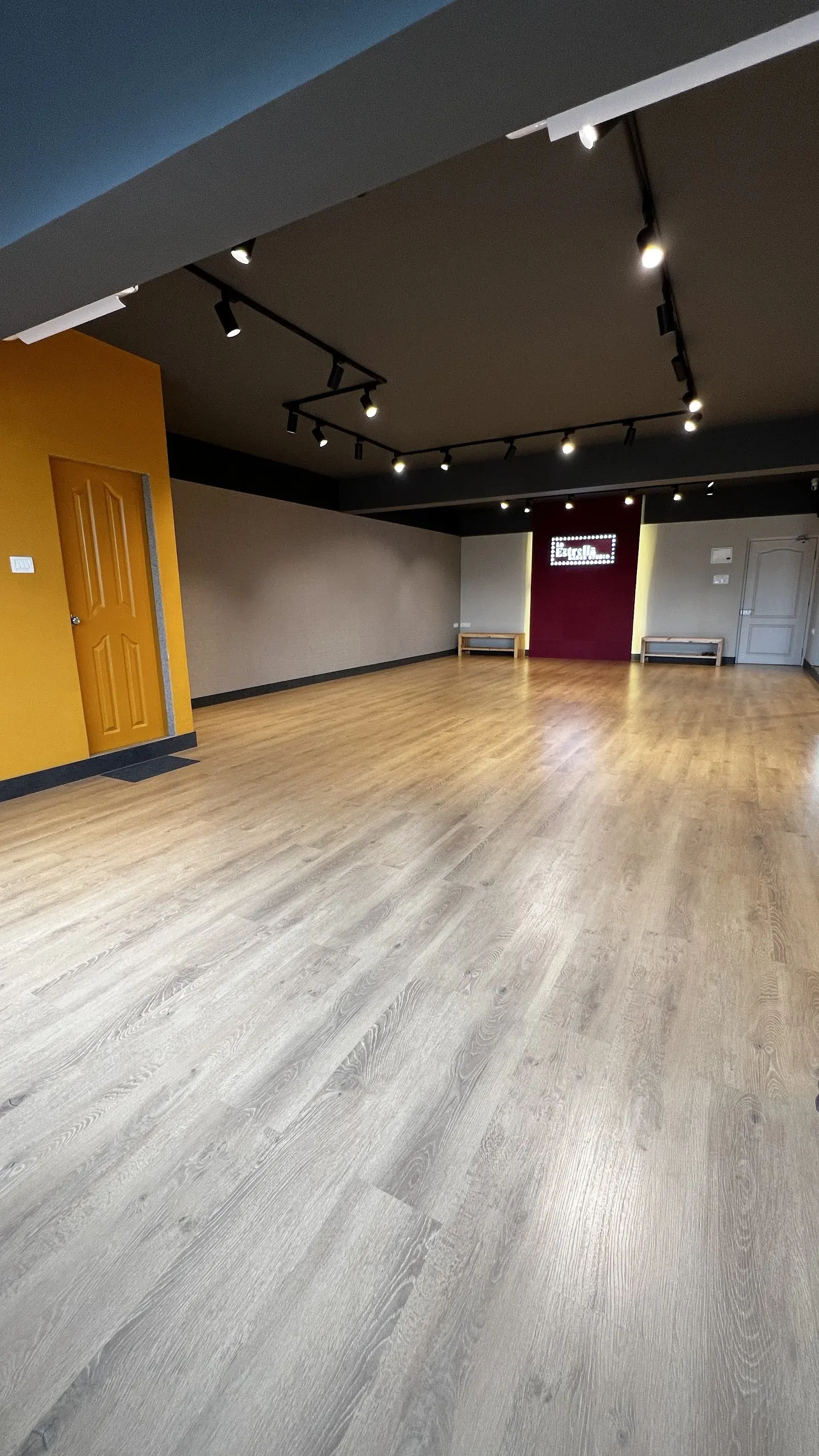 La Estrella Dance Studio (Kadamba Plateau) — Dance in Kadamba, Goa