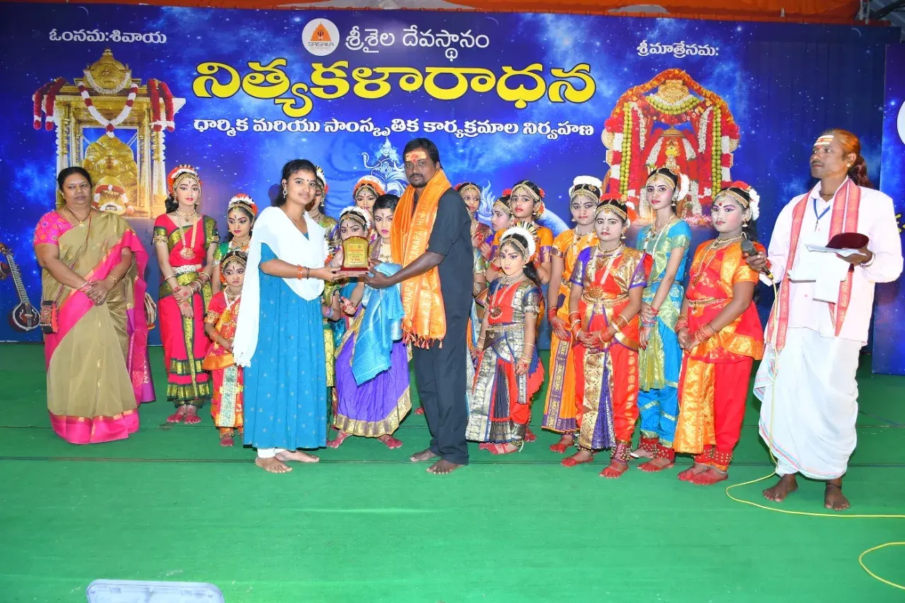 SRI NRUTHYA KALANJALI CLASSICAL DANCE CLASSES — Gym & Fitness in Madhavadhara, Visakhapatnam