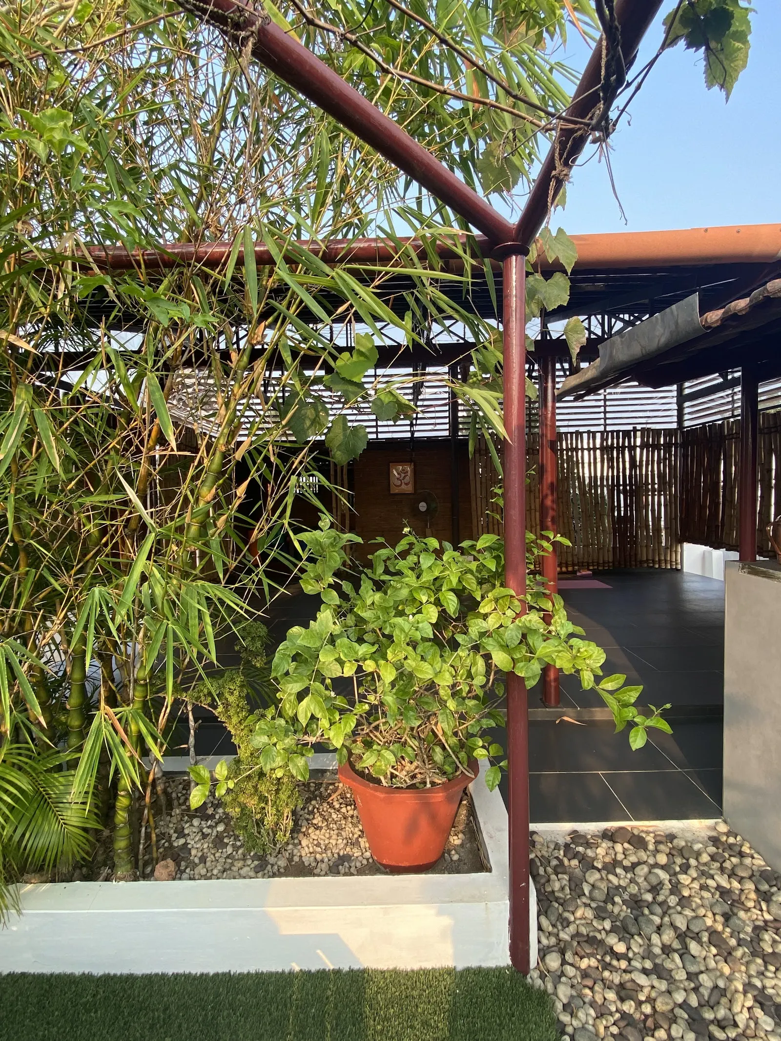 Moksha yoga studio . photo 1