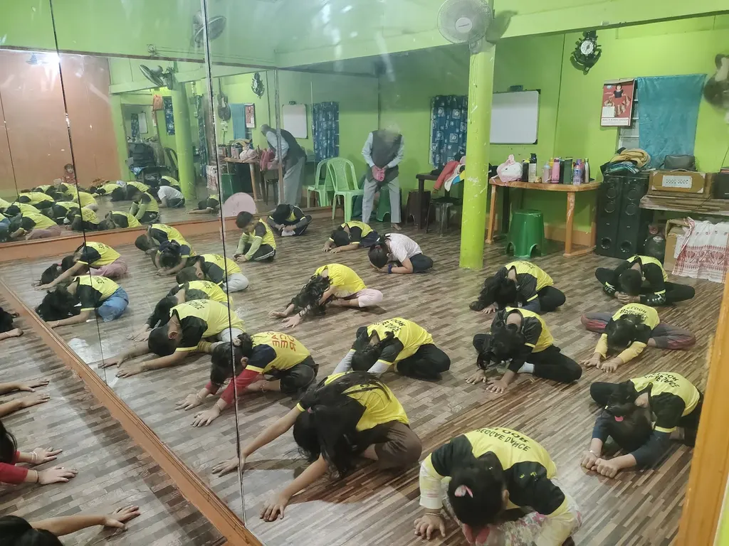 REGGAE DANCE FLOOR — Gym & Fitness in Kahilipara