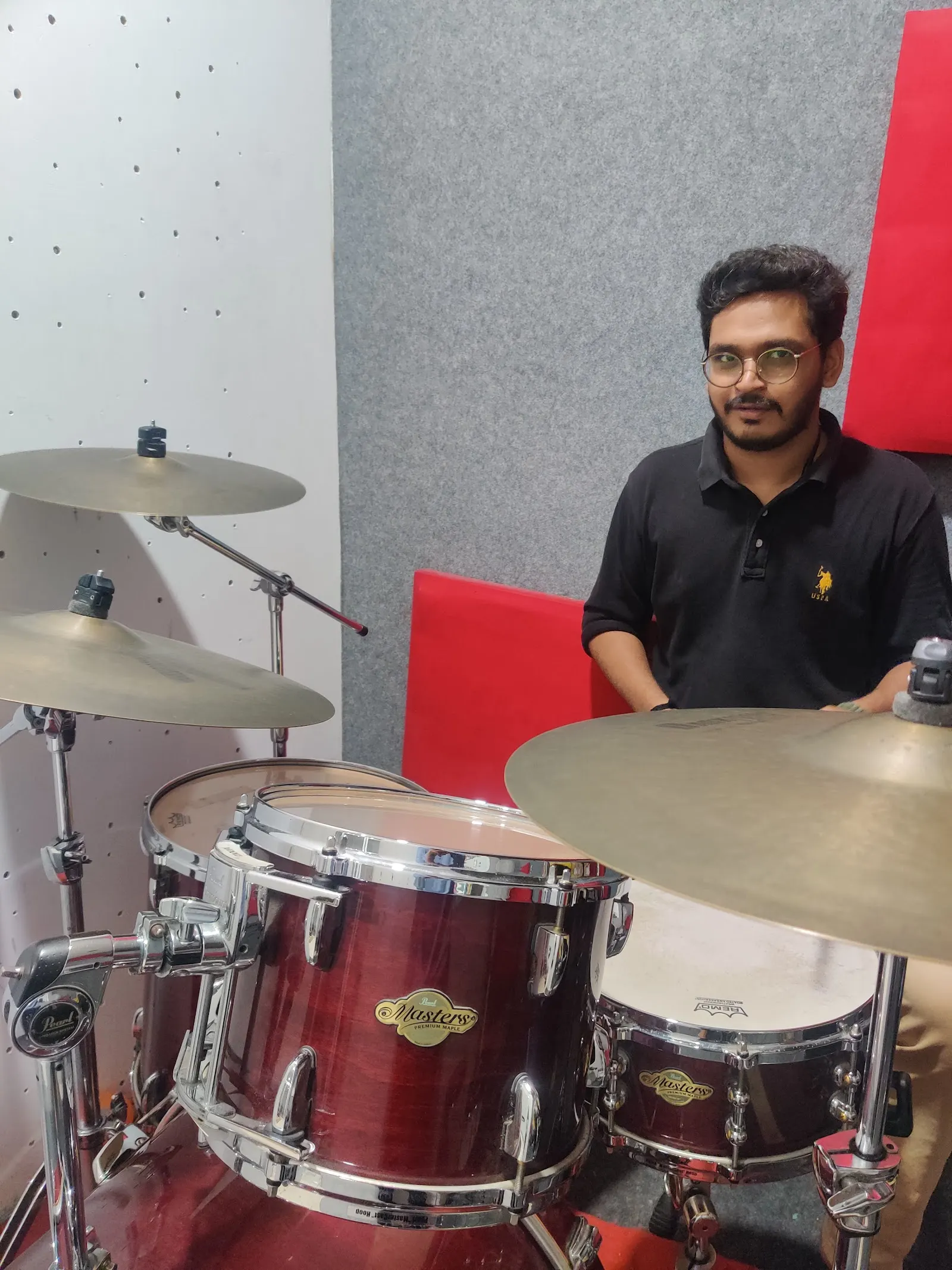 Raagam School of Music, Vesu — Music in Vesu, Surat