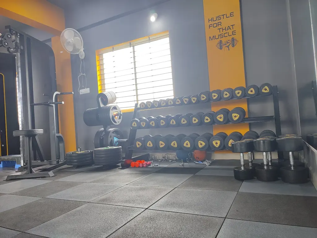 Max Muscle Fitness — Strength & Powerlifting in Jp Nagar