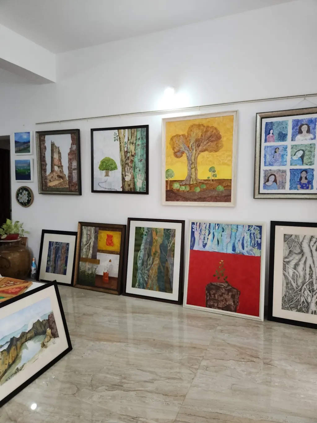Nandini Raikar - Triambikā House — Art & Craft in São Tomé