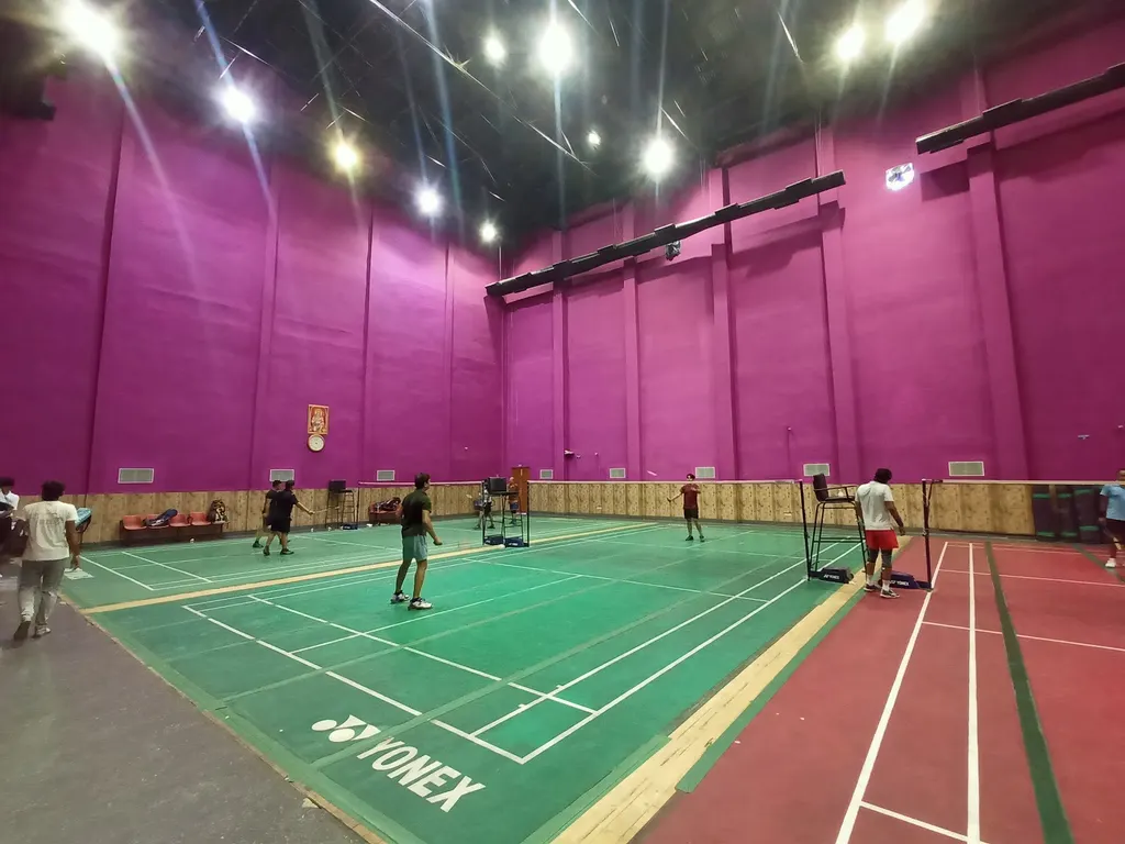 Secretariat Badminton Hall and professional powerlifting training centre — Rajbansi Nagar