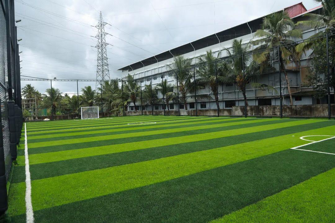 PLAZA SPORTS ACADEMY-Football Turf
