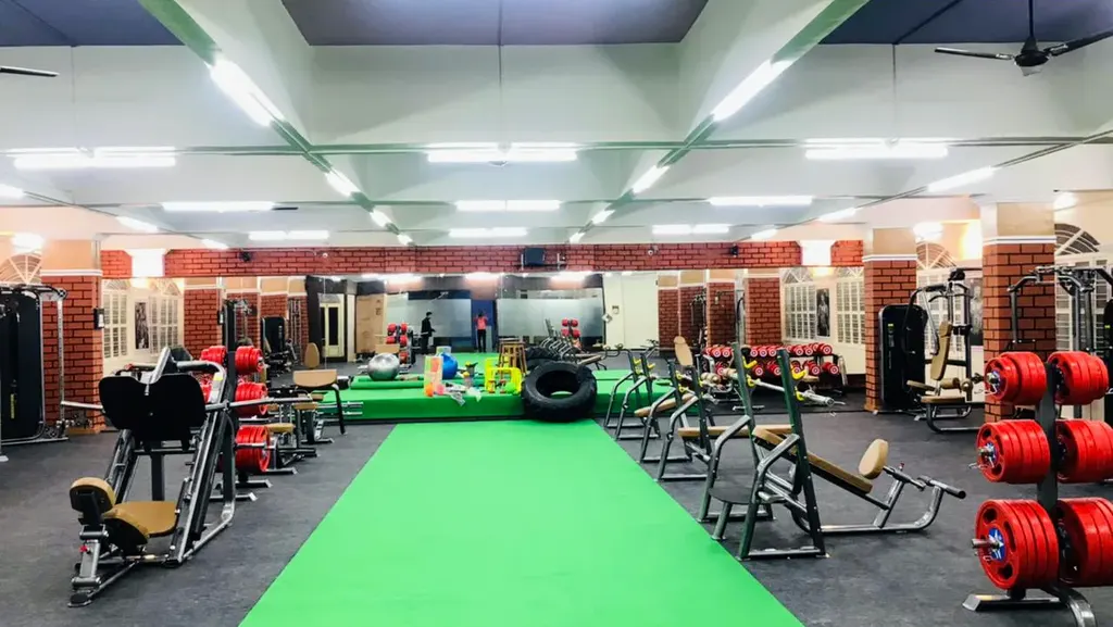Revolution FITNEES