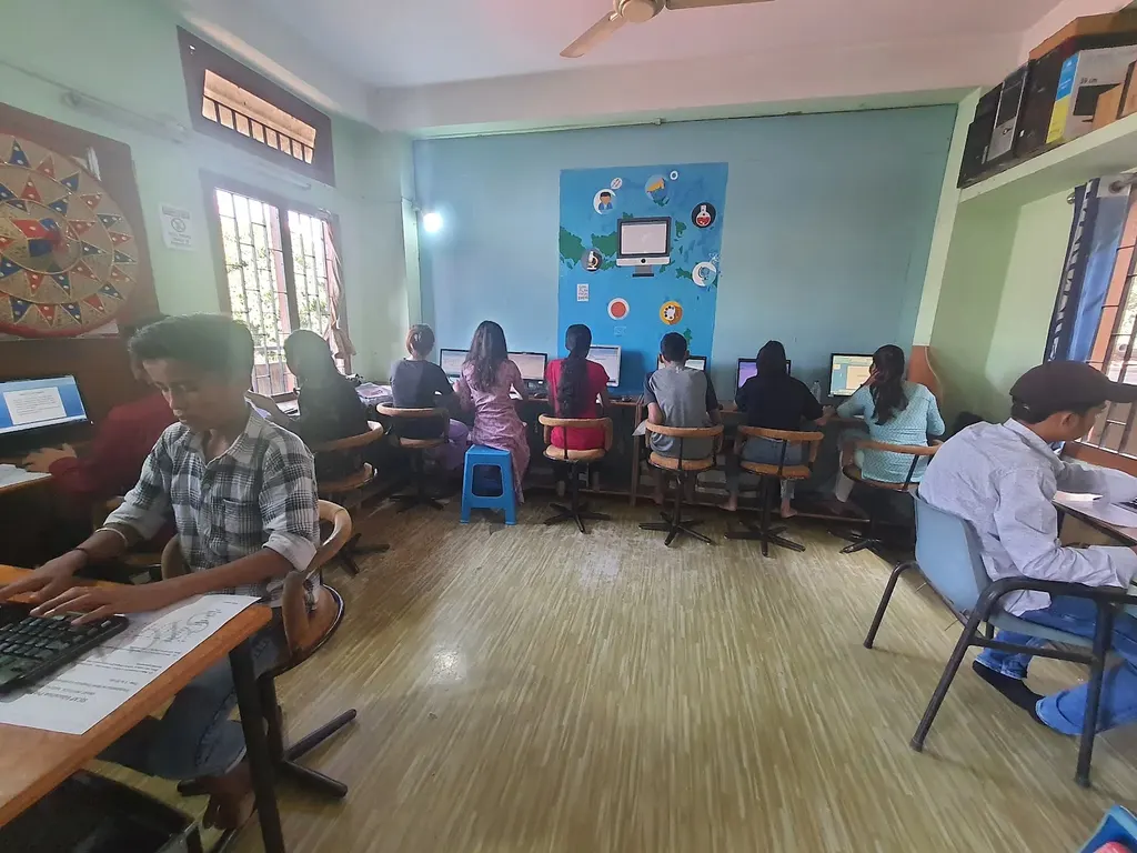 SMART INFOTECH স্মাৰ্ট ইনফোটেক Computer Centre — Public Speaking in Narengi Tinali