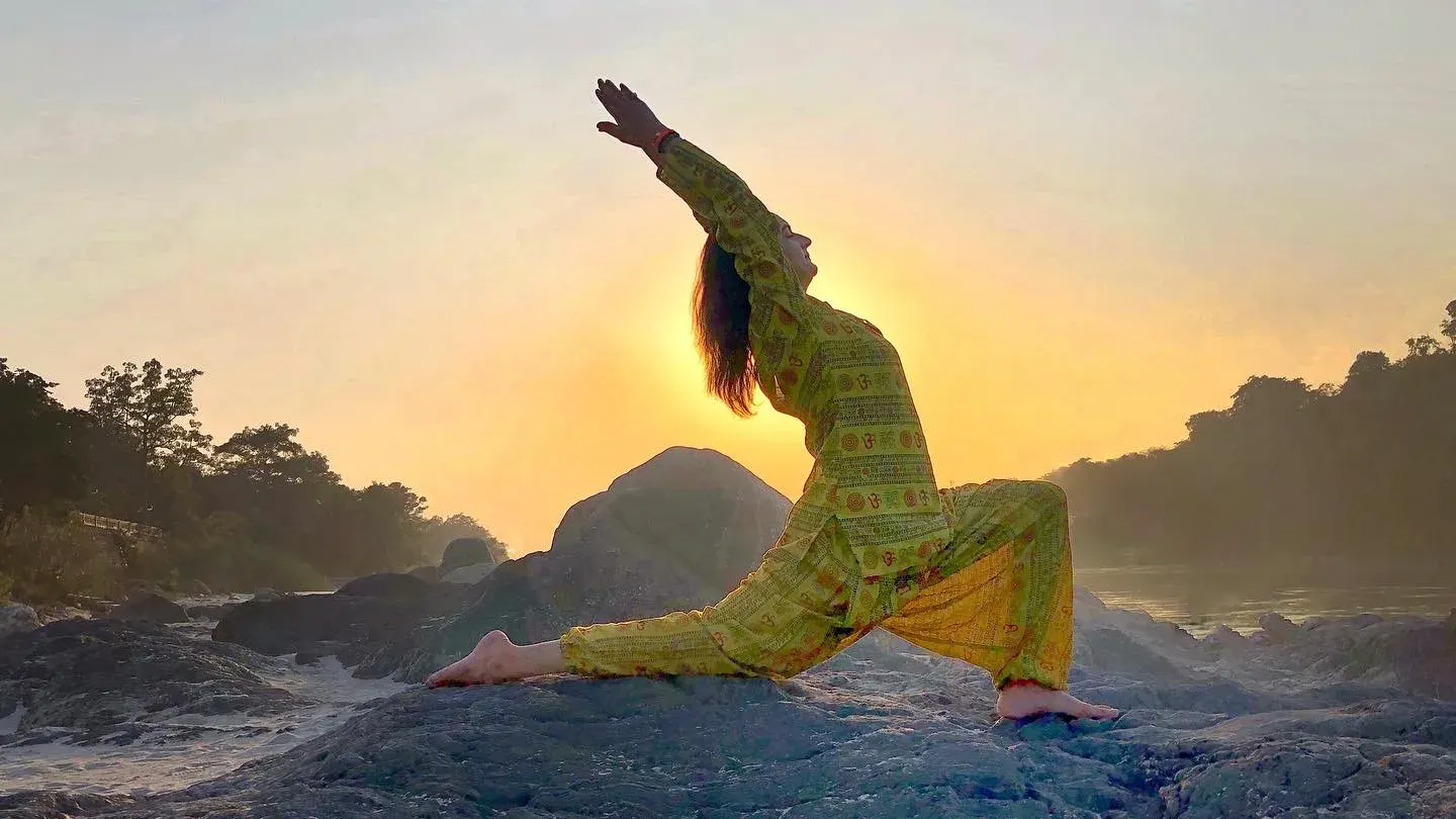 Neha Yoga Vibes and Flow — Yoga in Val Aframent, Goa