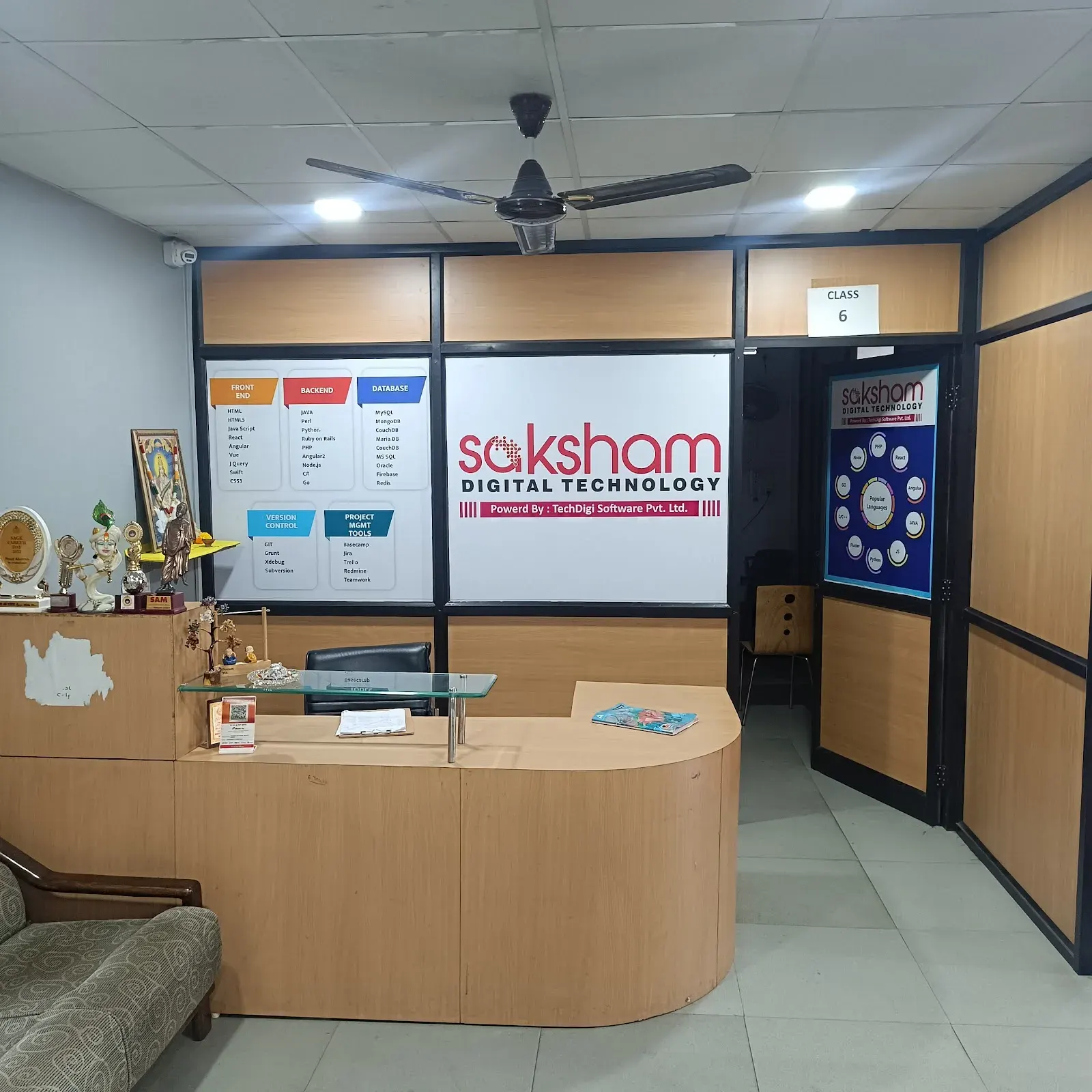 Saksham Digital Technology- Coding Class Java, Python, C, C++, DSA, Data Science, Machine Learning, AI, — Coding & Robotics in Indrapuri, Bhopal