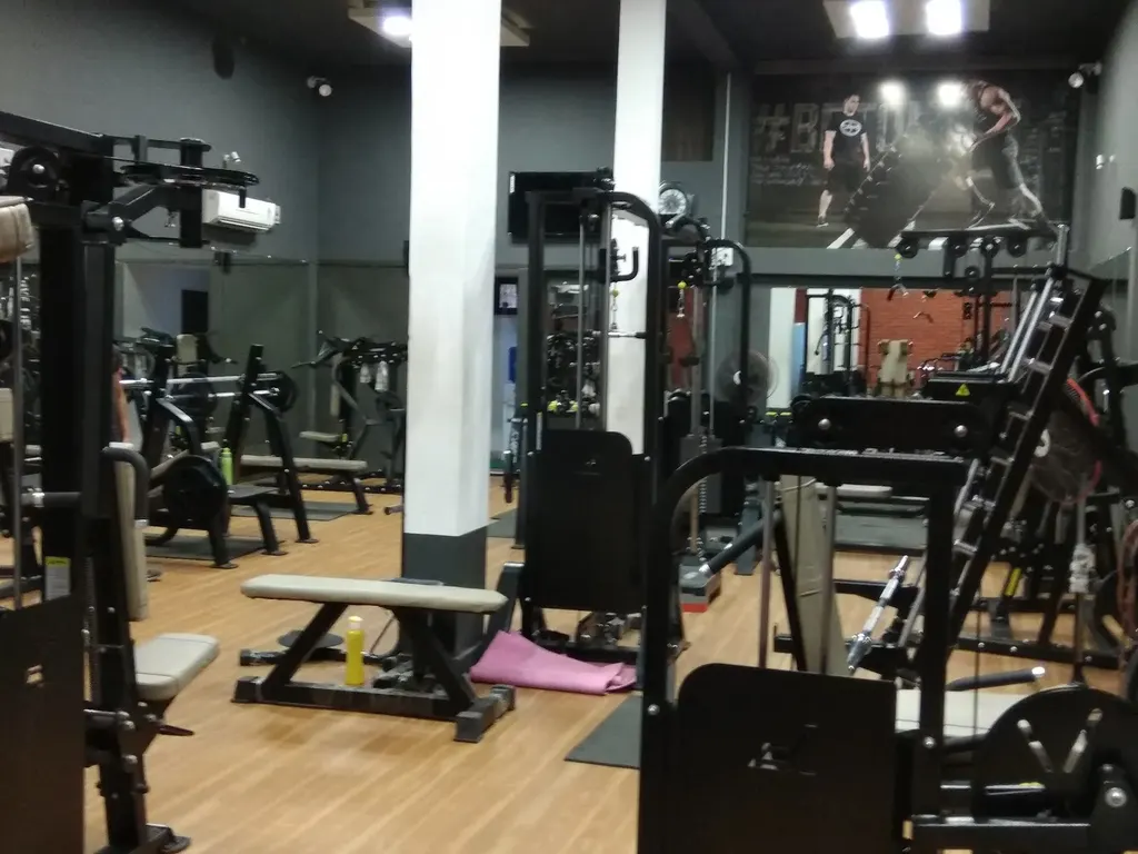 THE GYM HOUSE