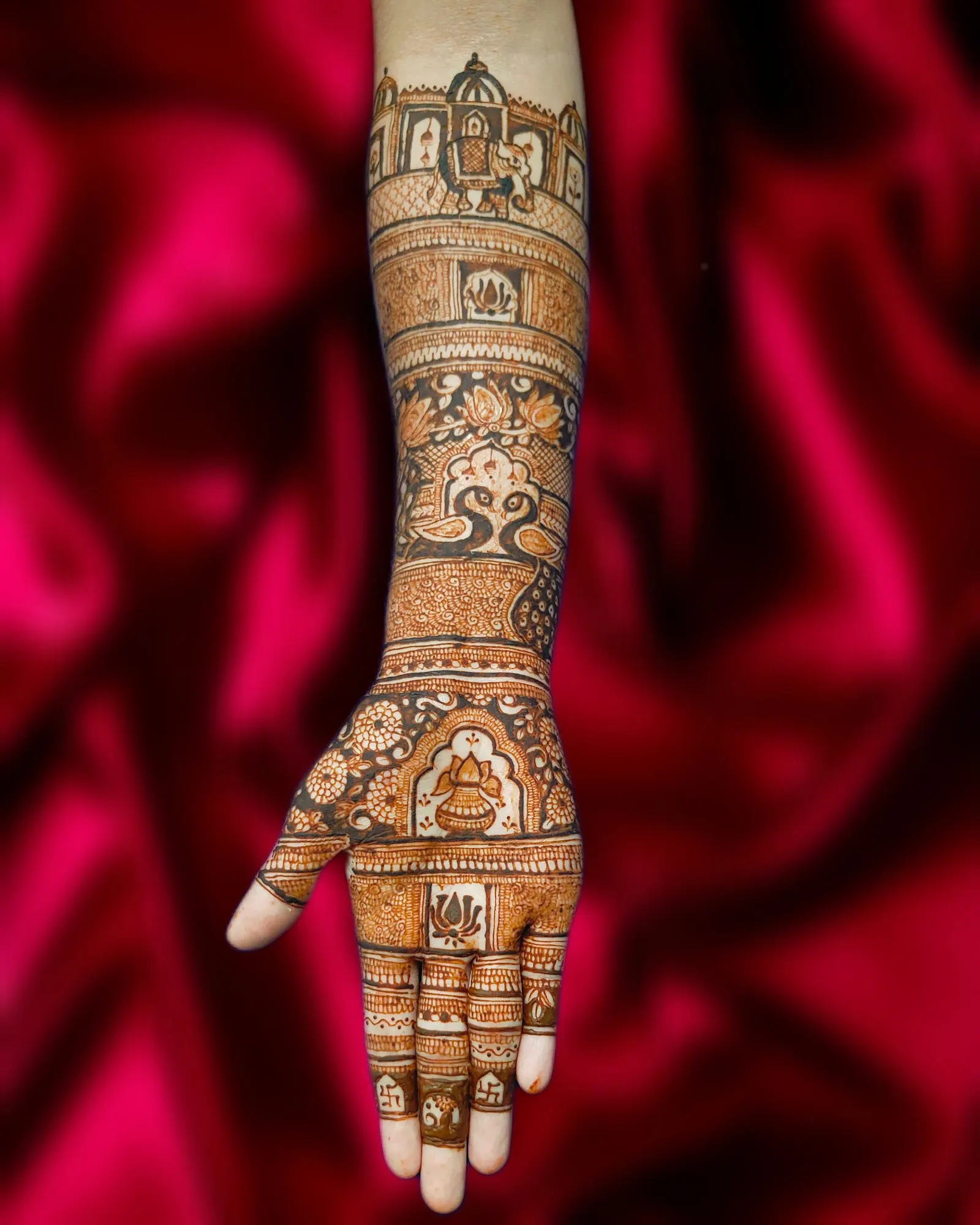Seema Mehendi Art — Art & Craft in Lakadganj, Nagpur