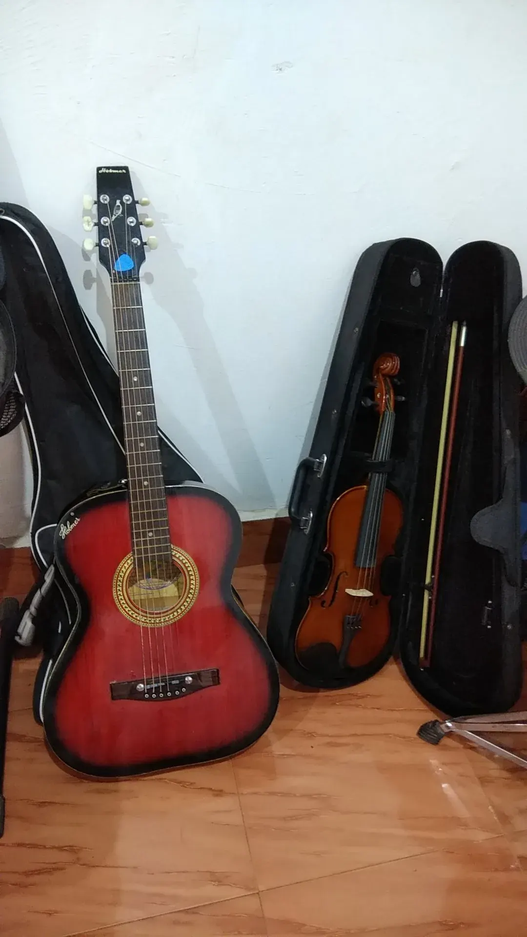 'Keys and Strings', Bicholim, Goa — Music in Vanxim, Goa