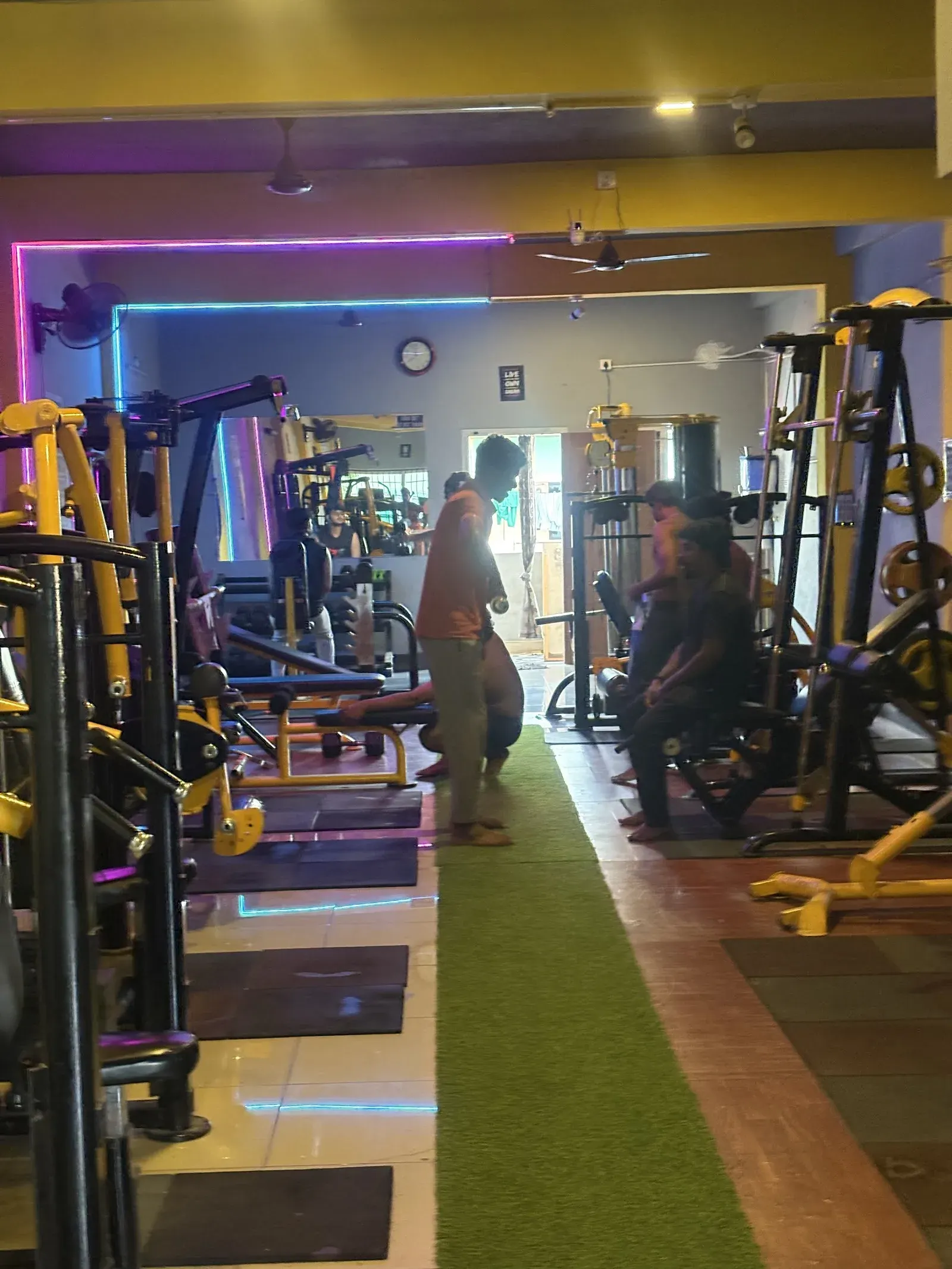 Unbeatable gym & fitness centre (unisex A/c) — Fitness Center in Sellur, Madurai