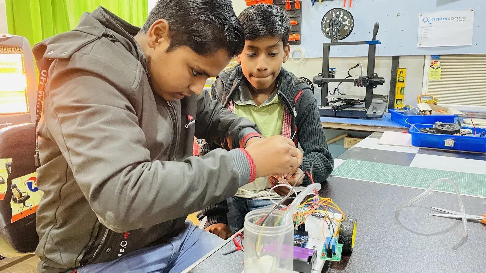 ioTWebPlanet Robotics — Coding & Robotics in Jarauli, Kanpur