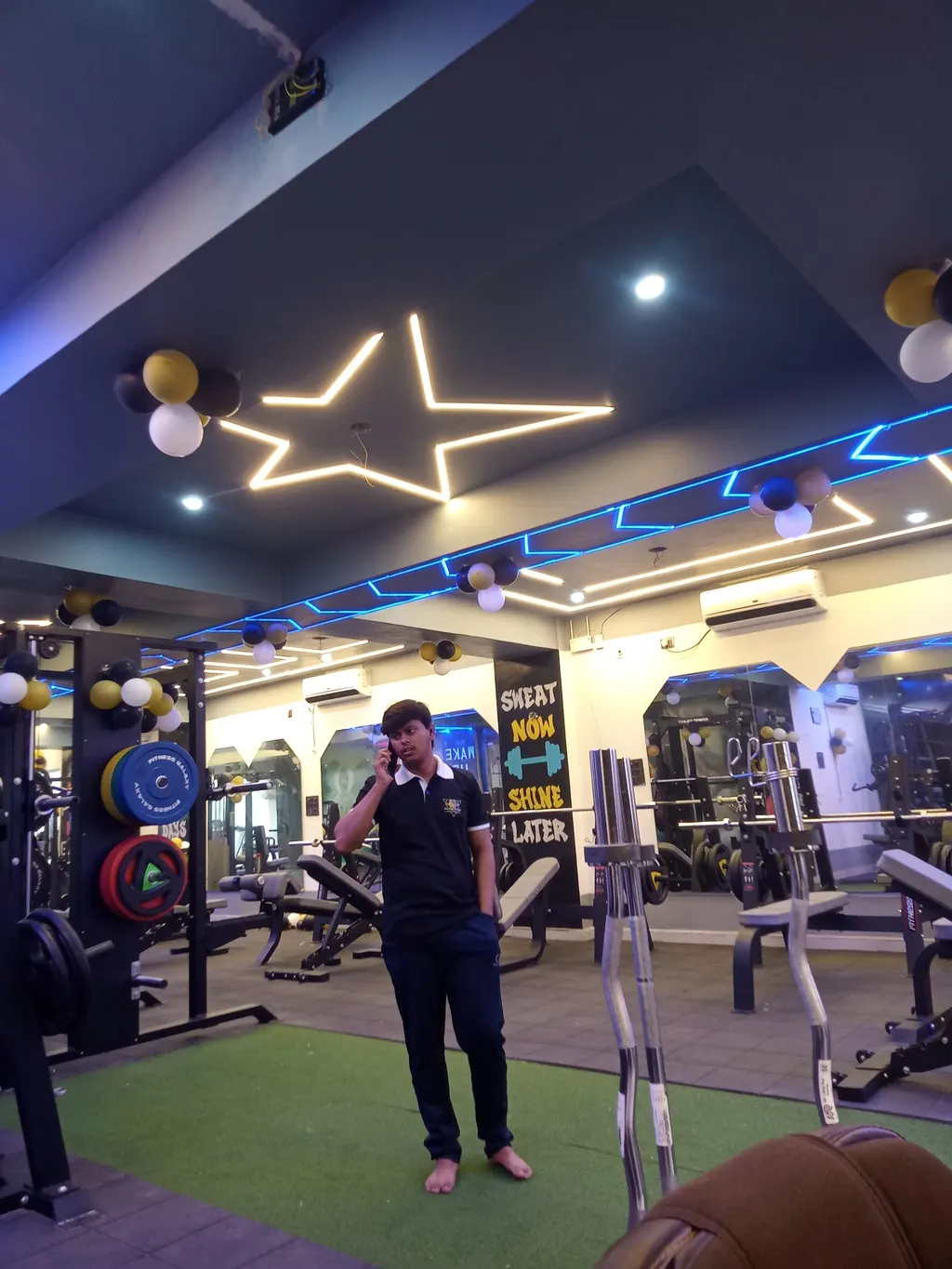 ♀️SAMRAT FITNESS♀️Gym♀️♀️khemnichak main road adarsh colony
