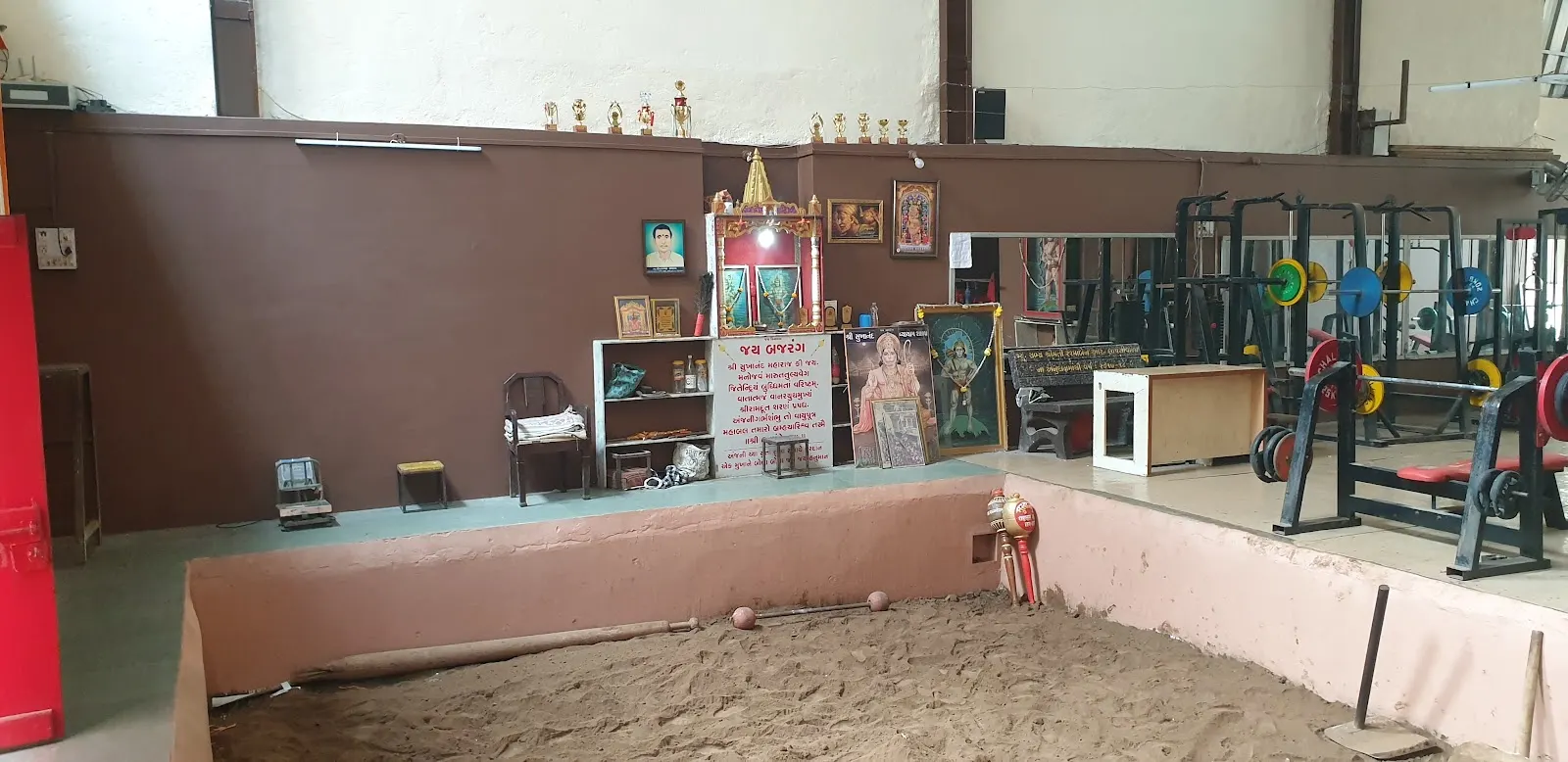 Shree Sukhanand Vyayam Shala — Standard Gym in Gopipura, Surat