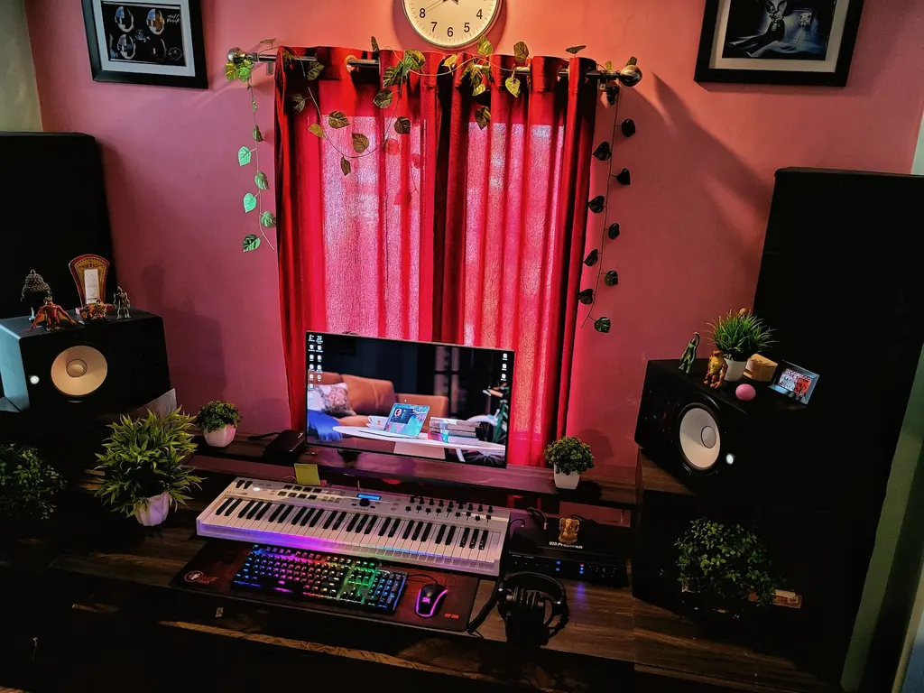 Brains Music Studio — Music in Roberts Lines
