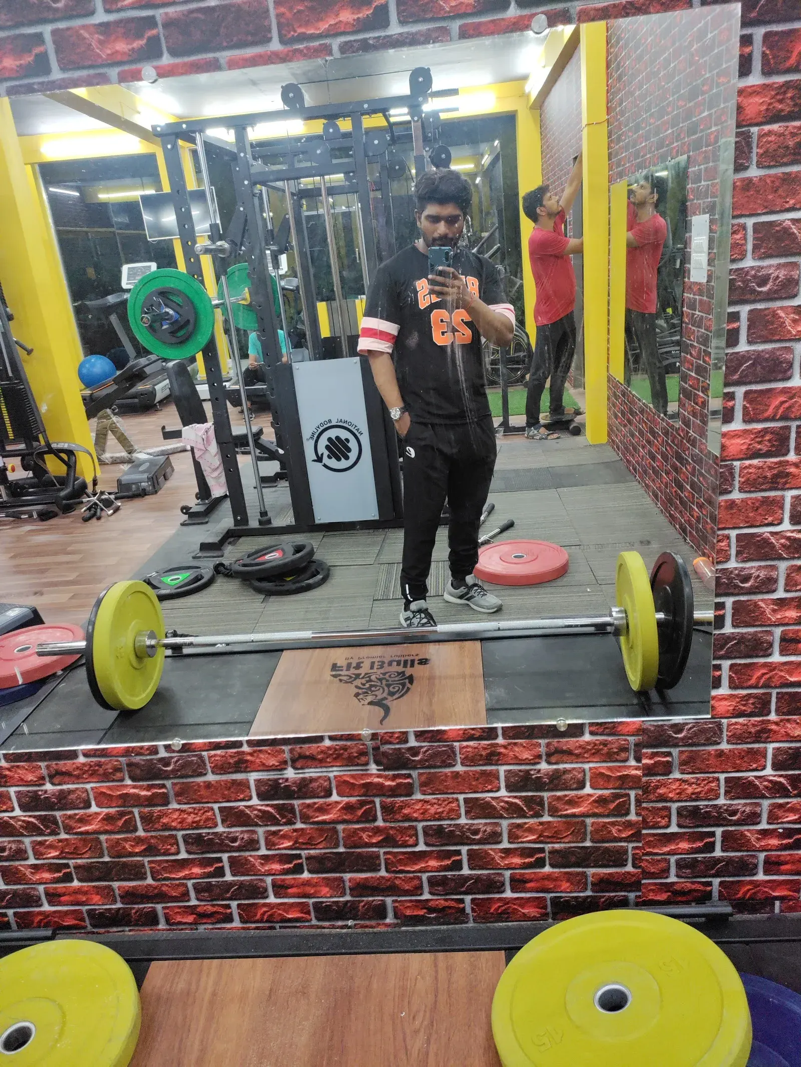 ATHLETO FITNESS (UNISEX GYM) - A Premium & Luxury Gym | gym | fitness — Standard Gym in Shradhapuri Phase 1, Meerut