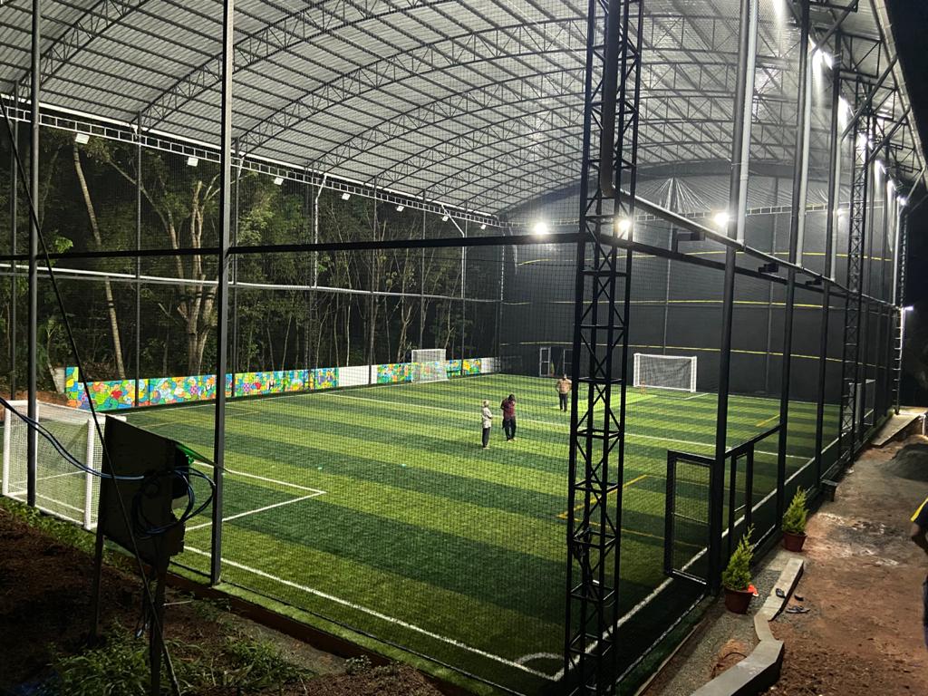 OASIS INDOOR TURF & ACADEMY PEYAD