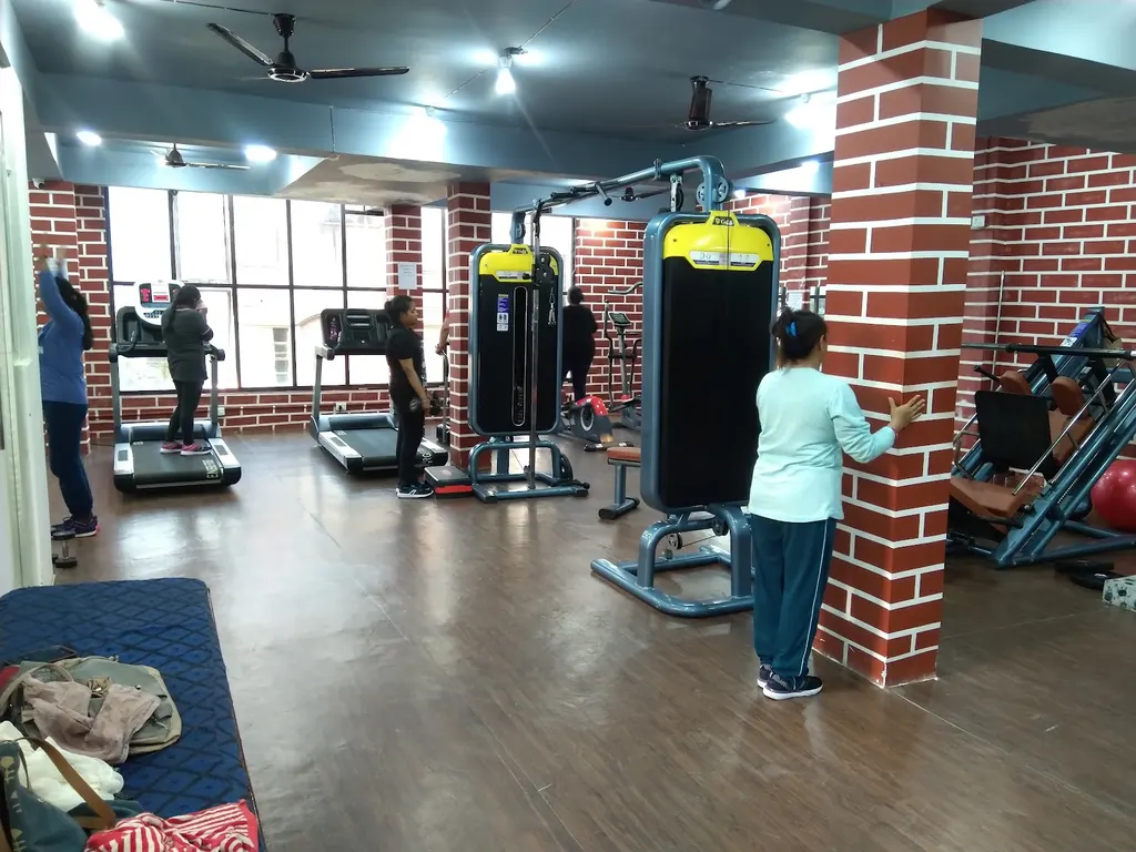 FEMALE FITNESS ZONE — S. K. Puram