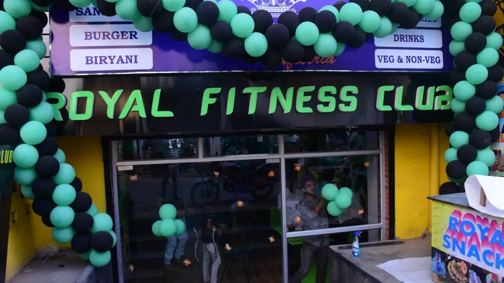 Royal fitness club