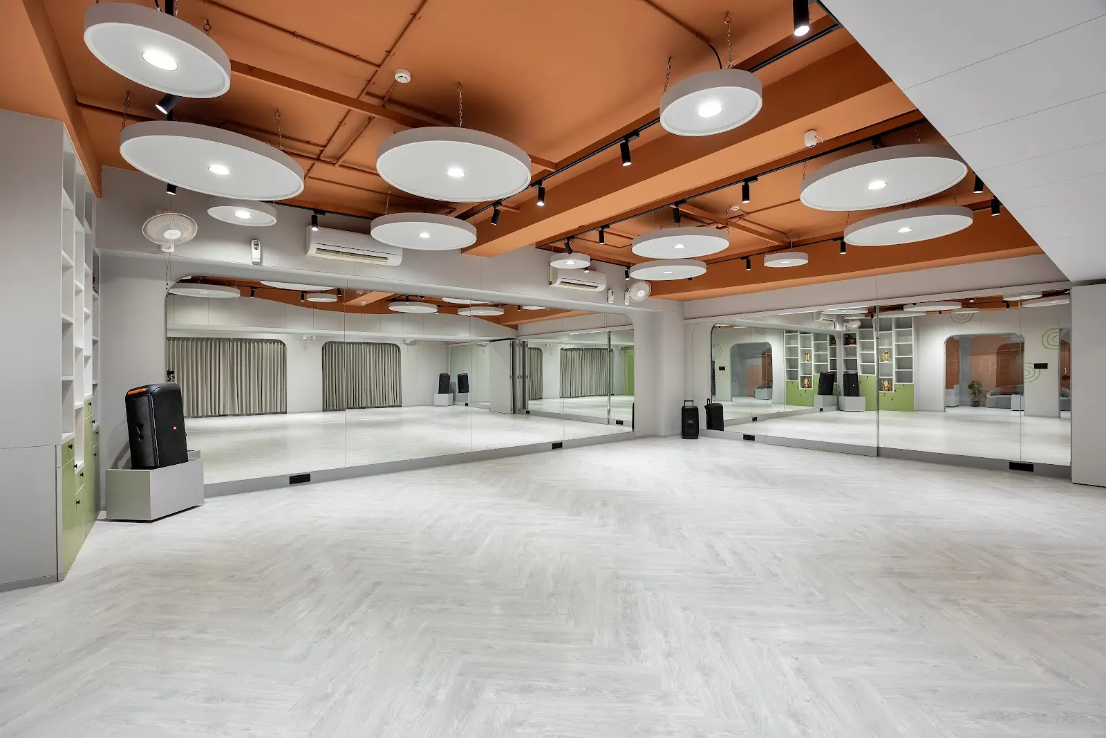 KRAZY STEPS DANCE ZONE (VESU) — Dance in Vesu, Surat