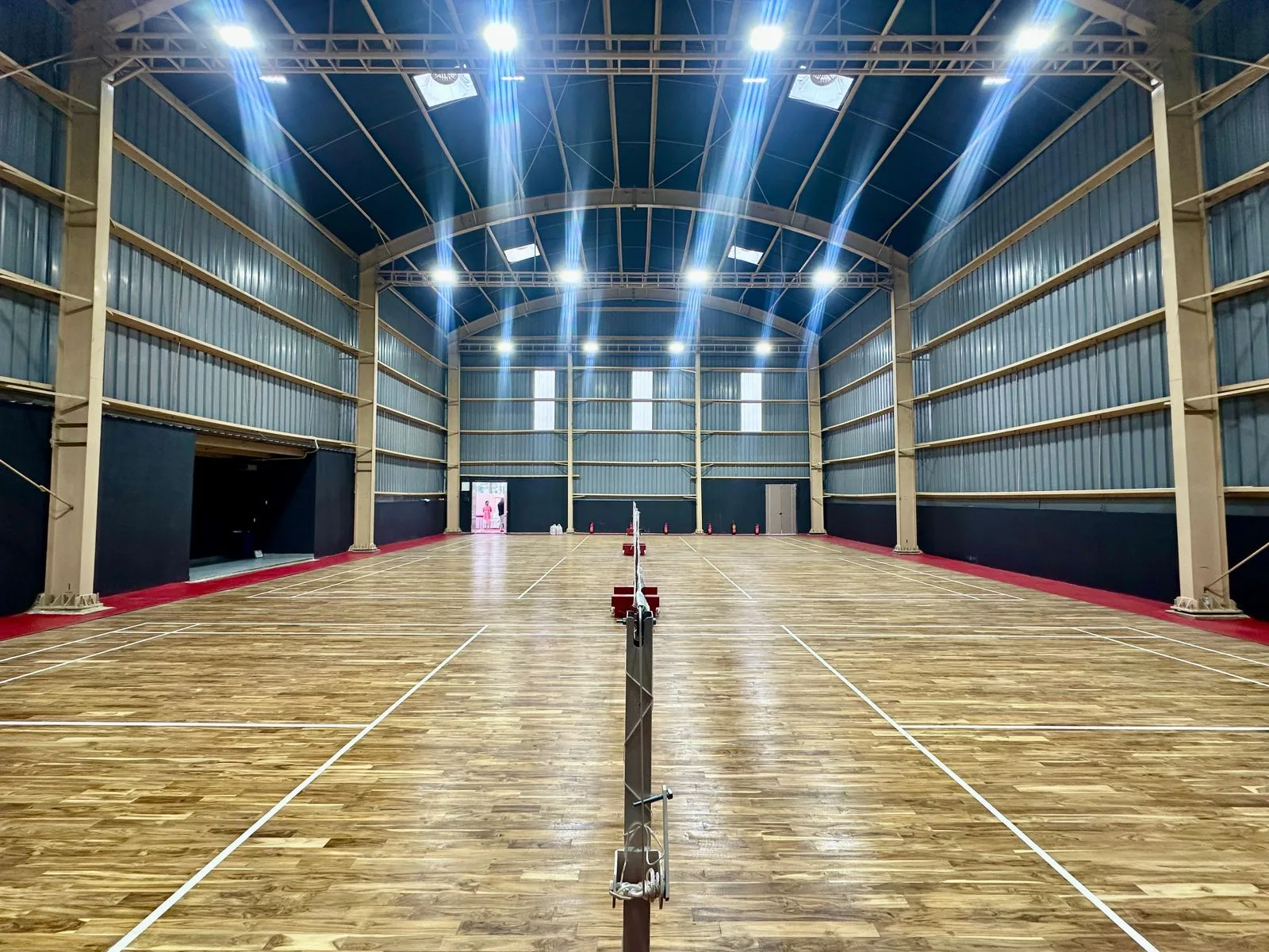 SPEEDY SHUTTLE BADMINTON CENTRE